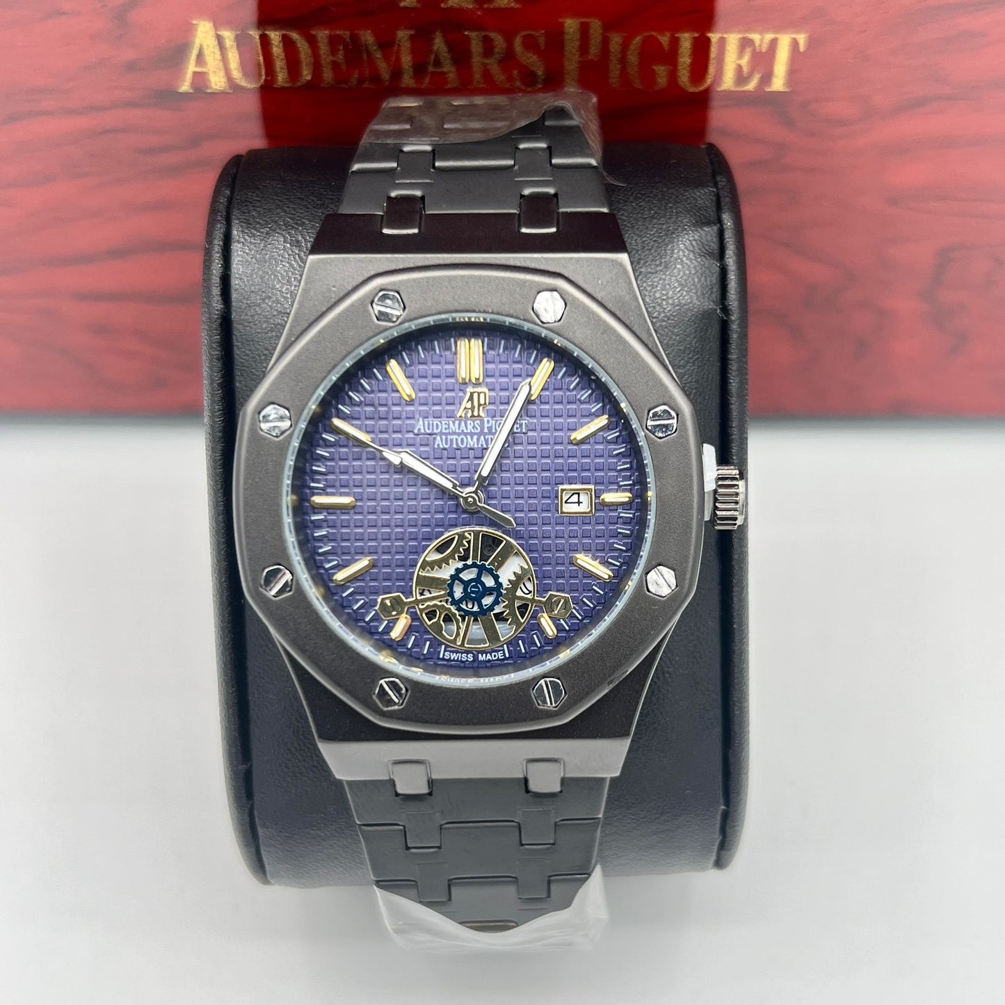 AP watch quartz